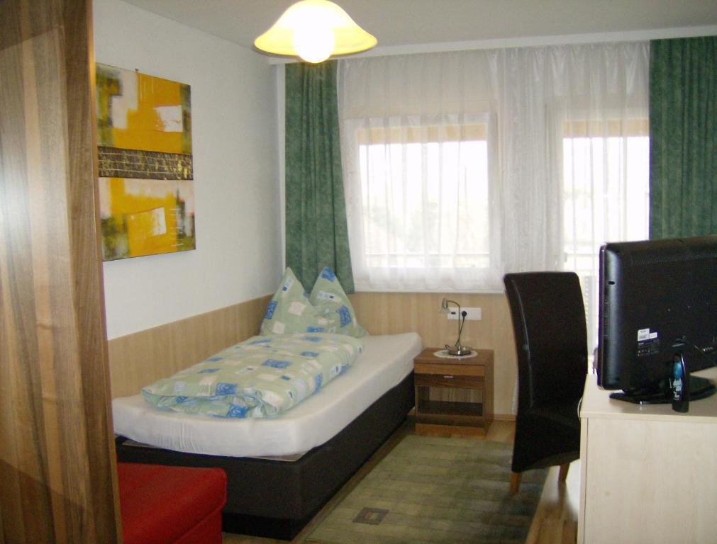 Hotel-Gasthof Stoff Wolfsberg Zimmer foto