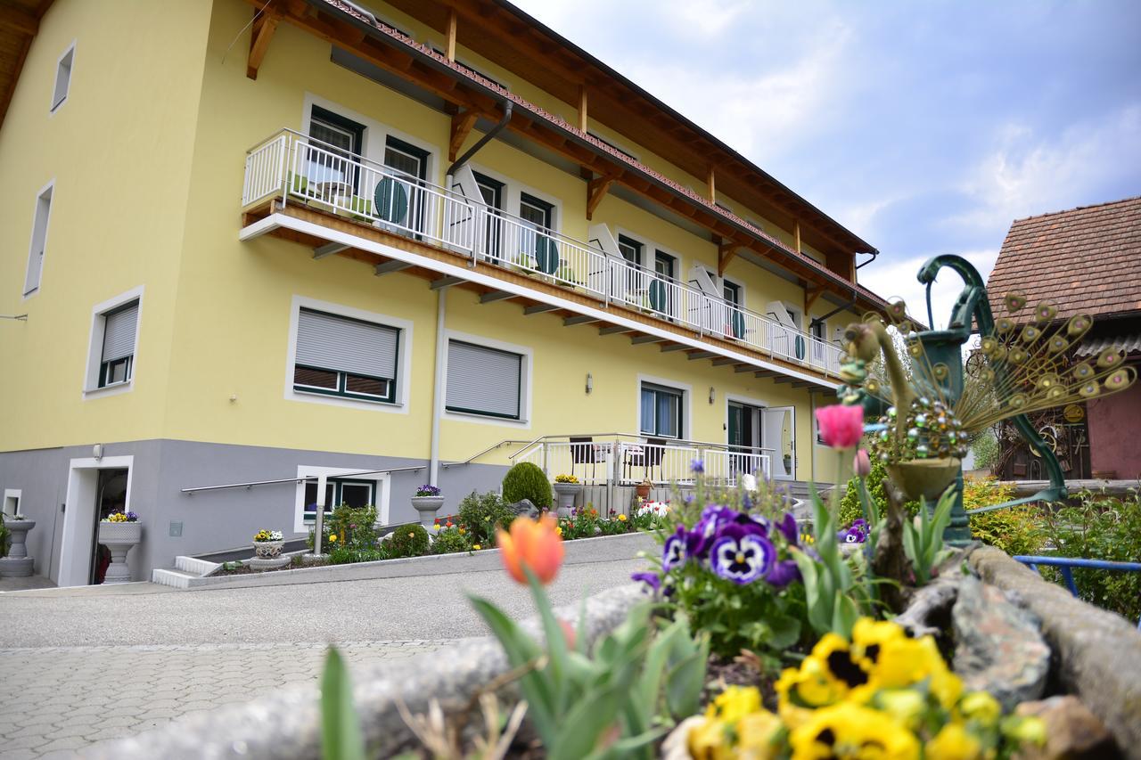 Hotel-Gasthof Stoff Wolfsberg Exterior foto