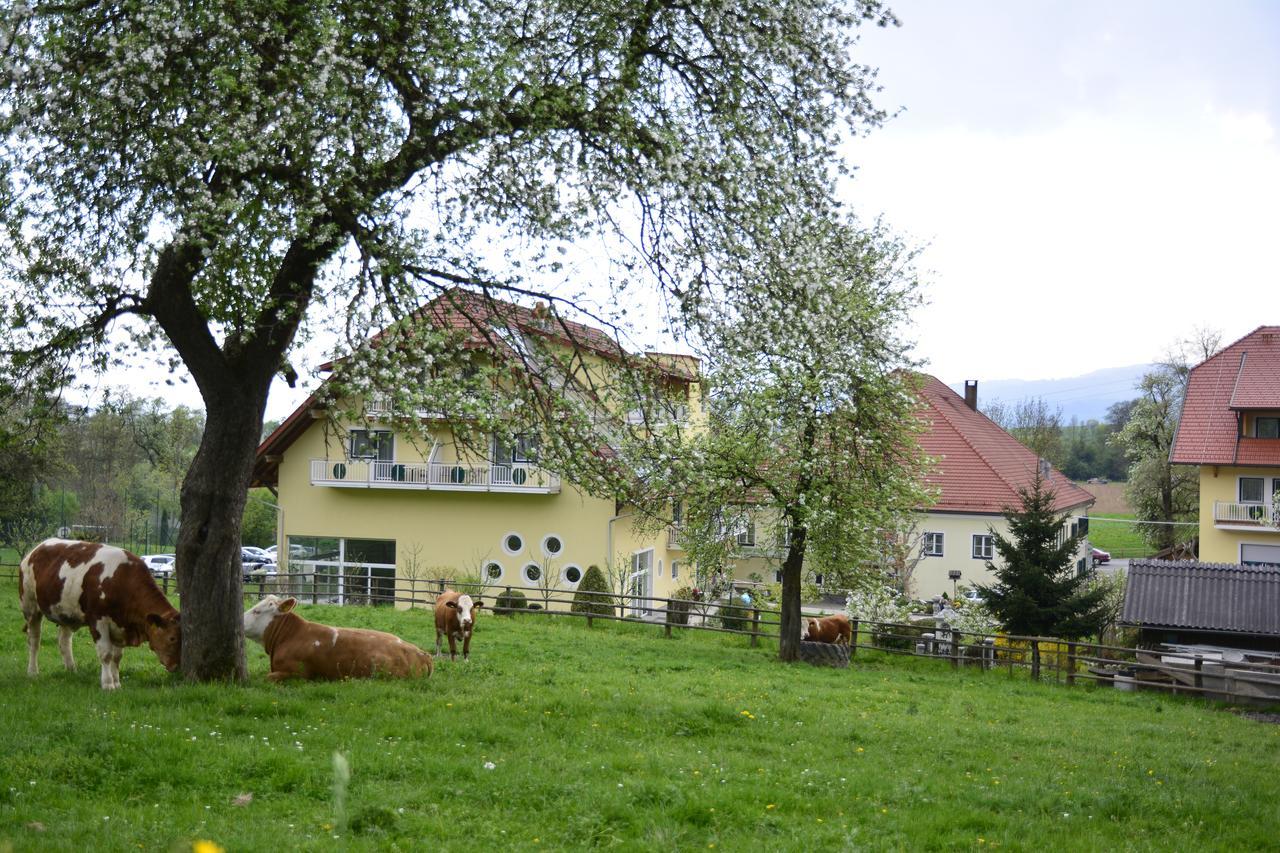 Hotel-Gasthof Stoff Wolfsberg Exterior foto